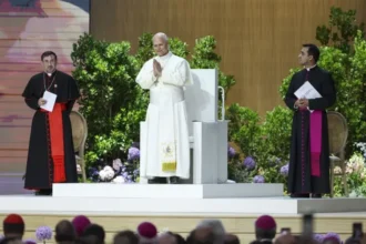 El papa León XIV visitaría Perú «a partir del 10 de noviembre», anuncia el presidente interino