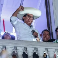 Sánchez mantiene 0,25 puntos de ventaja sobre Fujimori con el 95 % de los votos contados en Perú