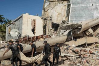 Cuba envía segundo grupo de rescatistas a Venezuela por terremotos