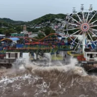 Cerca de 10.000 personas evacuadas por torrenciales aguaceros