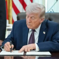 Trump firma orden ejecutiva para que el Gobierno revise modelos avanzados de inteligencia artificial