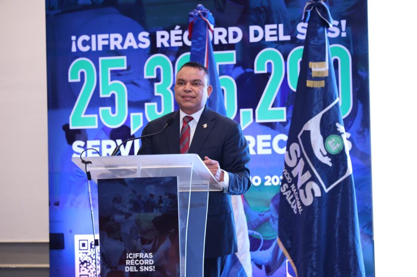Julio Landrón presenta balance de sus primeros meses al frente del SNS