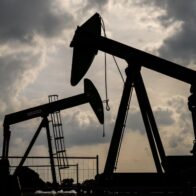 El barril de petróleo Brent alcanzó los 100 dólares por la extensión de la guerra en Medio Oriente