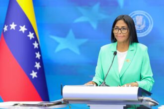 Delcy Rodríguez declara luto nacional por siete días en Venezuela tras doble terremoto