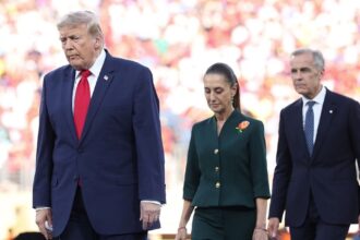 Trump le impone un arancel adicional de 50 % a su vecino