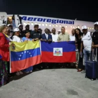 Delegación médica de Haití llega a Venezuela con ayuda para afectados por los terremotos