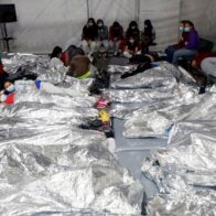 Rescatan a 16 niños que vivían confinados en una habitación en Ohio
