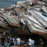 Aumenta a 3,899 la cifra de muertos por los terremotos en Venezuela