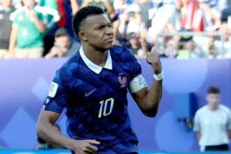 Mbappé lanza advertencia