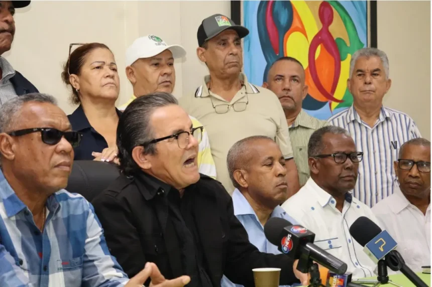 ANPA marcha al Palacio Nacional y anuncia acciones internacionales por presuntas violaciones laborales