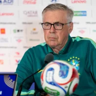 Ancelotti abre la puerta a una dupla entre Vinícius y Neymar ante Noruega