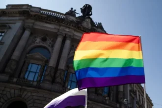 Varios heridos en Berlín por un atropello múltiple en la fiesta del Día del Orgullo LGTBI
