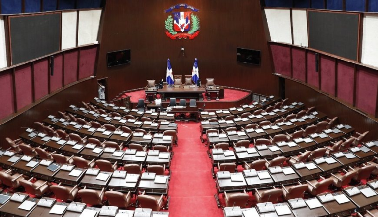 Cámara de Diputados aprueba dos préstamos por US$465 millones