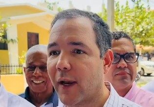 Johnny Pujols: “RD vive uno de sus peores momentos por deterioro social y amenazas a la democracia”