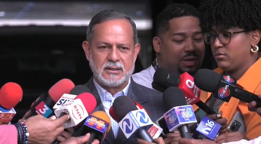 Guzmán Fermín afirma que reforma a la Ley 590-16 debilita a la Policía Nacional