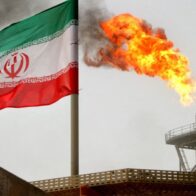 Estados Unidos revocó la licencia que permitía la venta de petróleo iraní tras los ataques en el estrecho de Ormuz