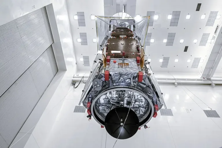 La NASA ultima el lanzamiento del telescopio Roman, el rastreador que desafiará el universo