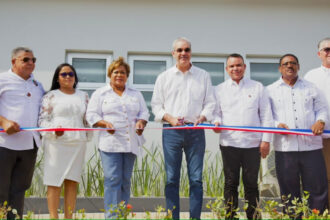 Presidente Abinader inaugura Hospital Hacienda Estrella renovado