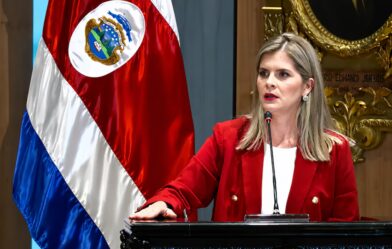 Laura Fernández propone seis medidas contra el crimen y urge su aprobación