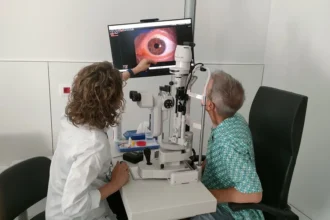 La miopía magna va más allá de usar lentes: estos son sus principales riesgos