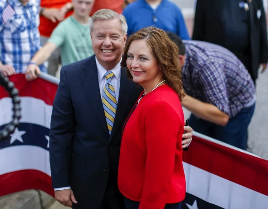 Trump pide nombrar a la hermana de Lindsey Graham como senadora interina tras su muerte