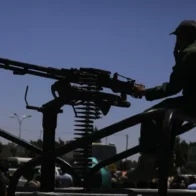 Múltiples ataques aéreos sacuden la ciudad yemení de Hudeida tras un ataque a un buque saudí