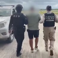 Autoridades costarricenses detienen a guatemalteco con 202 kilos de aparente cocaína