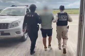 Autoridades costarricenses detienen a guatemalteco con 202 kilos de aparente cocaína