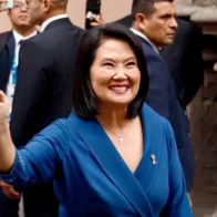 Perú vive su noveno cambio de presidente en diez años con la investidura de Keiko Fujimori