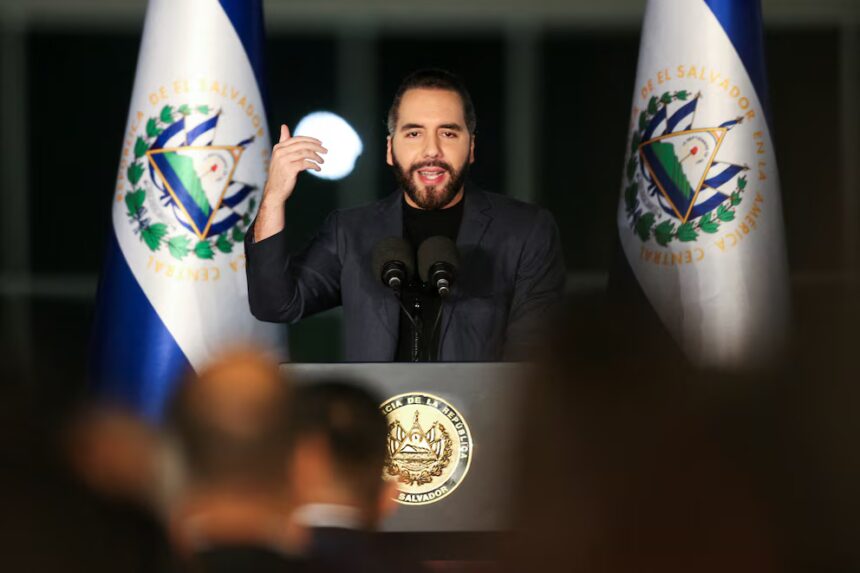 Bukele alcanza 94% de aprobación, según encuesta