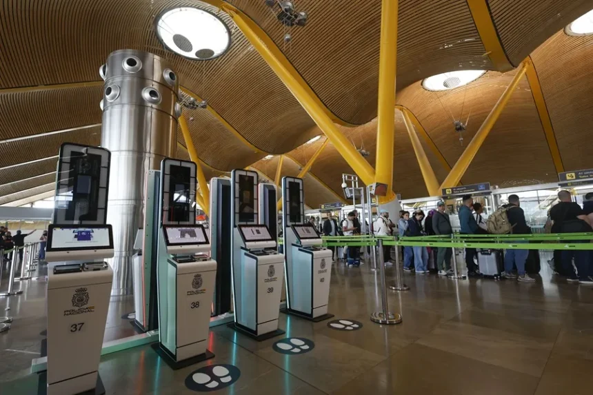 Aerolíneas europeas piden poder suspender el sistema de controles fronterizos este verano