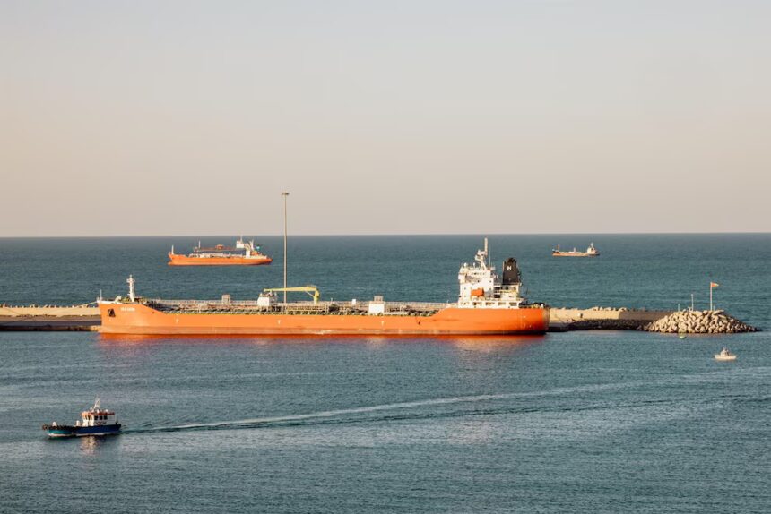 El Brent cerró por encima de USD 90 por primera vez desde junio