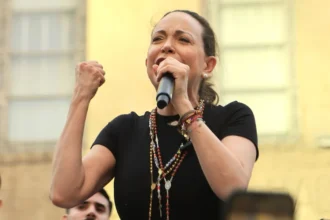 Estados Unidos asegura que no obstaculizará el regreso de María Corina Machado a Venezuela