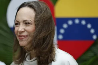 Trump niega haber pedido a María Corina Machado que no viajara a Venezuela tras terremoto