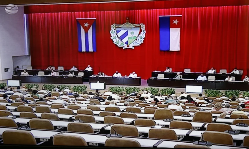 Díaz-Canel niega que las reformas económicas de Cuba se adopten «para complacer a EEUU»