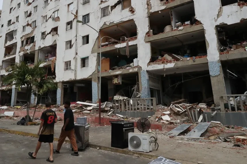 Venezuela desmiente recientes rescates de sobrevivientes a casi un mes del doble terremoto
