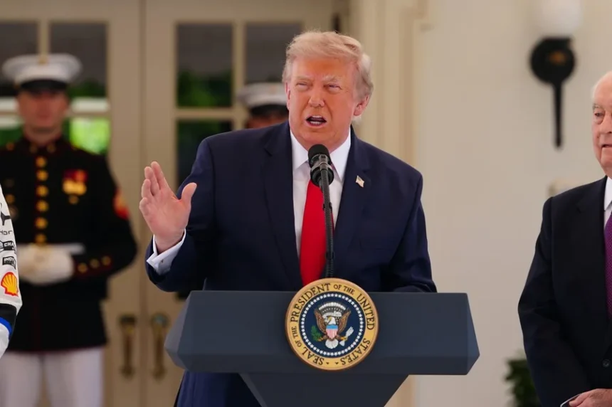 Trump afirma que investiga presunta presencia de drones iraníes en Cuba