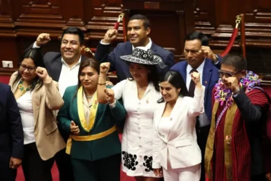 Perú vuelve a tener un Parlamento bicameral después de 34 años