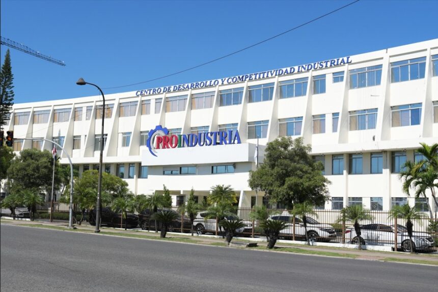 Proindustria fortalece la infraestructura industrial con obras que impulsan la inversión