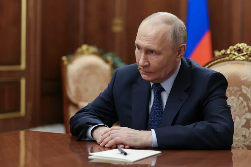 La popularidad de Putin vuelve a caer en medio de la crisis de combustible, según los sondeos