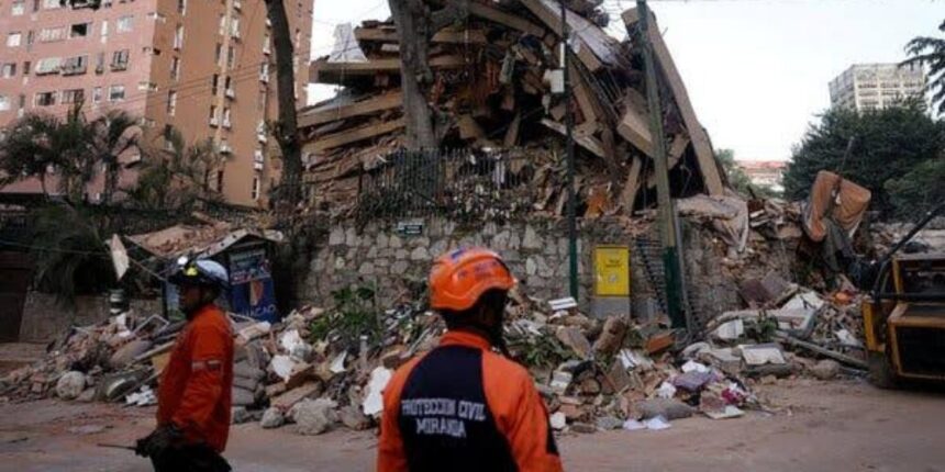 Venezuela sigue los rescates a 7 días del terremoto,sin actualizar número de desaparecidos