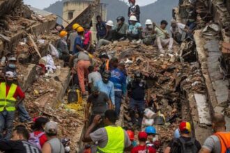 Venezolano rescatado tras ocho días está en observación en una clínica de Caracas