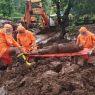 La India investiga un alud de tierra mortal en una obra situada en zona de riesgo