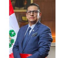 Renuncia el ministro peruano de Trabajo tras denuncia de falsificación de documentos