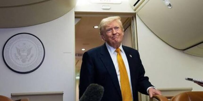 Trump reitera que no firmará la ley de vivienda pese a que entrará en vigor este sábado