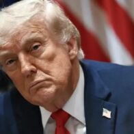 Trump paga 5,6 millones a la escritora Caroll pero le debe otros 83 millones por difamarla
