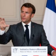 El partido de Macron denuncia al de Le Pen por "plagiar" su marca política 'Renacimiento'