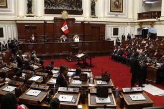 Entra en vigor en Perú polémica ley que excluye de justicia común a policías y militares
