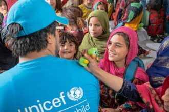 Unicef alerta de que 2.500 niños han muerto o resultado heridos en Irán en cinco meses