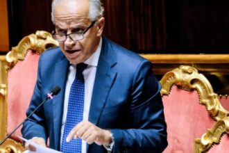 Italia anuncia que suspende el acuerdo de Schengen con España